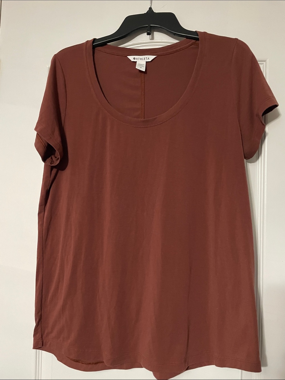 Athleta Scoop Neck Short Sleeve Tee in Brown